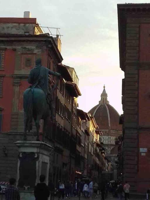 Duomo Luxury Wi-fi A/c Apartment *
