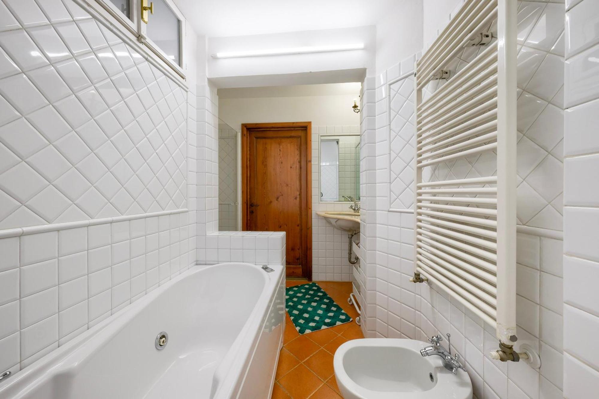 Duomo Luxury Wi-fi A/c Apartment *