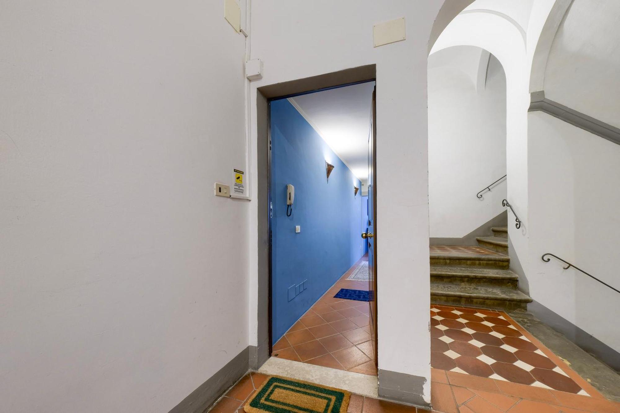 Duomo Luxury Wi-fi A/c Apartment