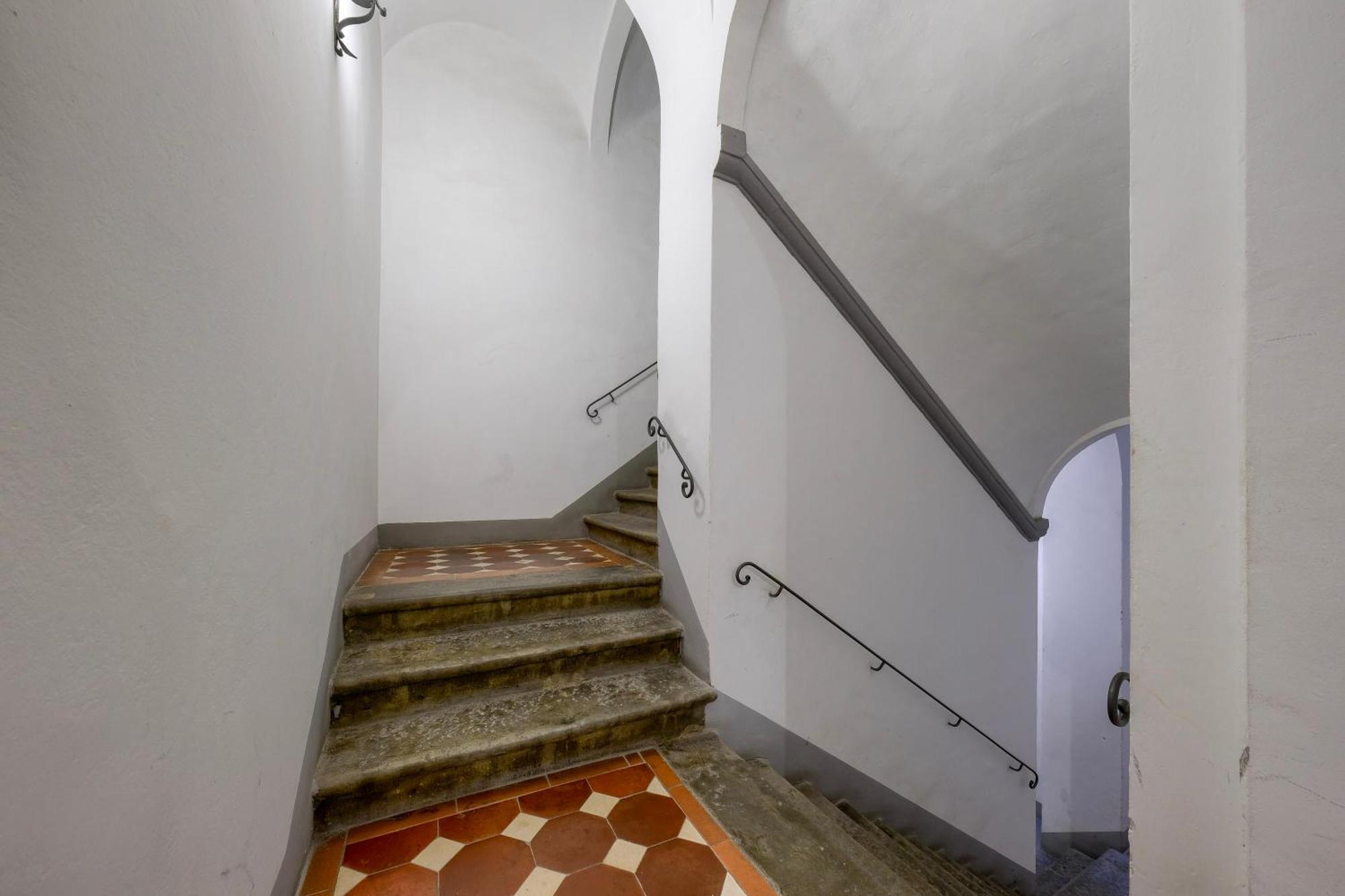 Duomo Luxury Wi-fi A/c Apartment